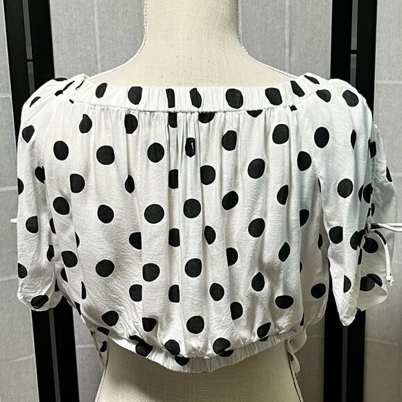 Urban Outfitters Bianca Polka Dot Retro Off Shoulder Crop Top - Picture 5 of 8